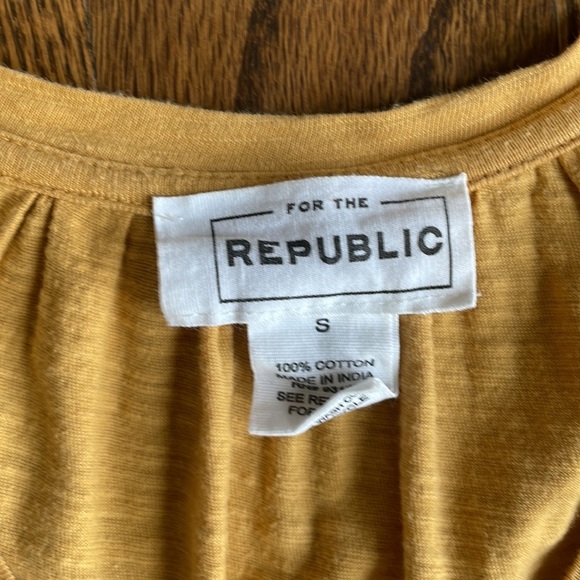 Dress - Picture 5 of 5